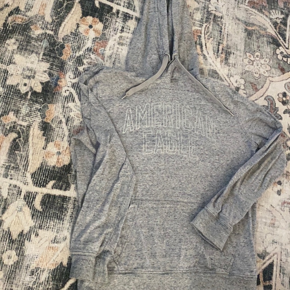 American Eagle boys sweatshirt!